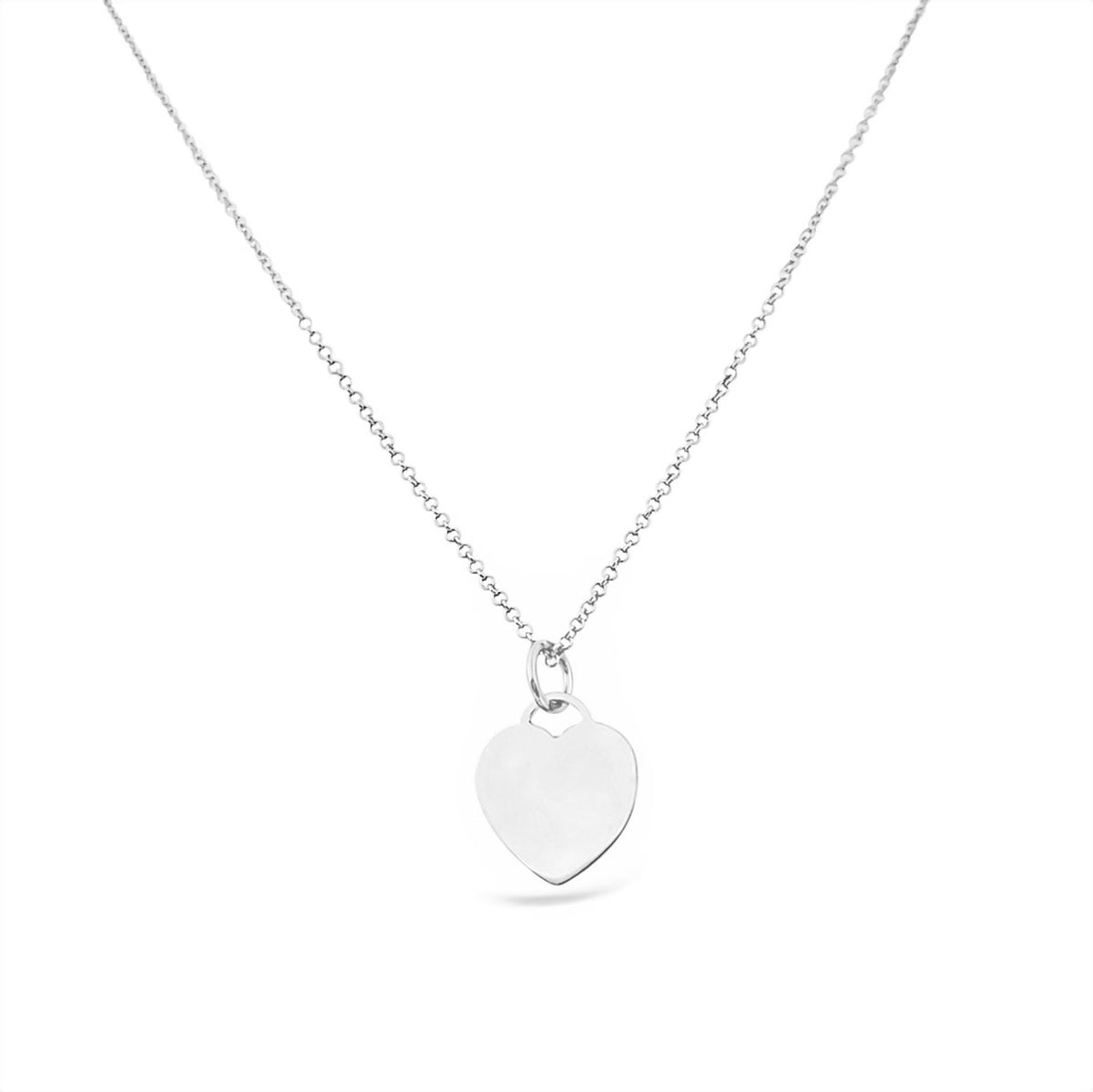 Collier avec un pendentif coeur