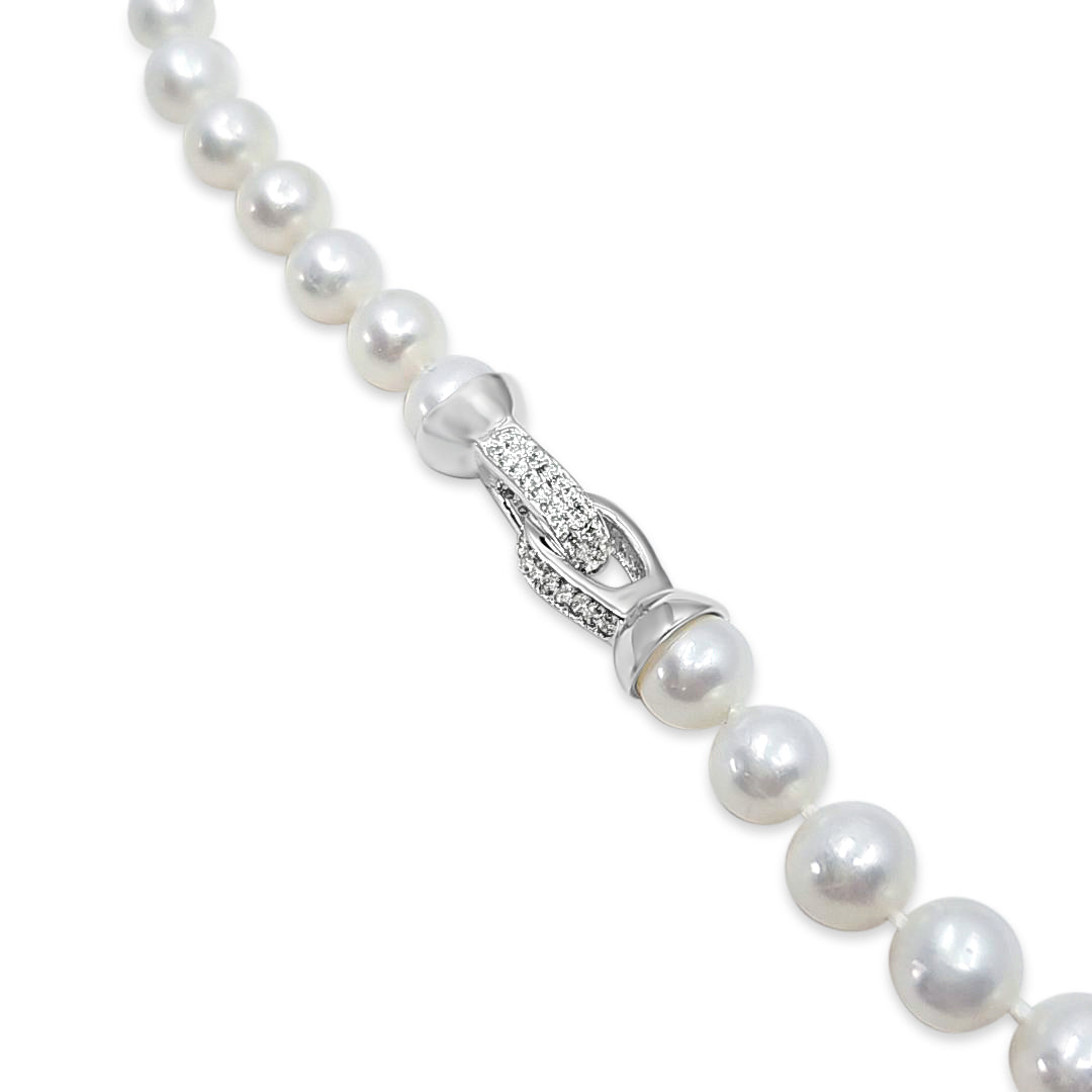 Freshwater Pearls Necklace with Silver Clasp