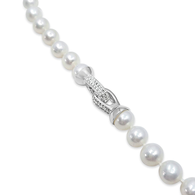 Freshwater Pearls Necklace with Silver Clasp