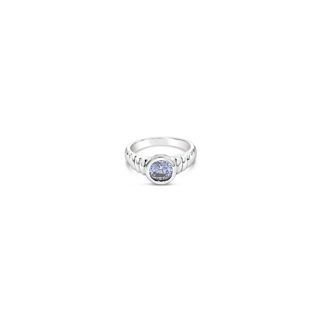 Bague à pierre ronde